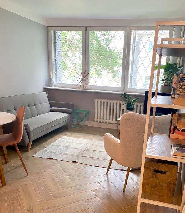 Apartamento Close To Metro, 8 Minutes To Centrum And Near Airport *