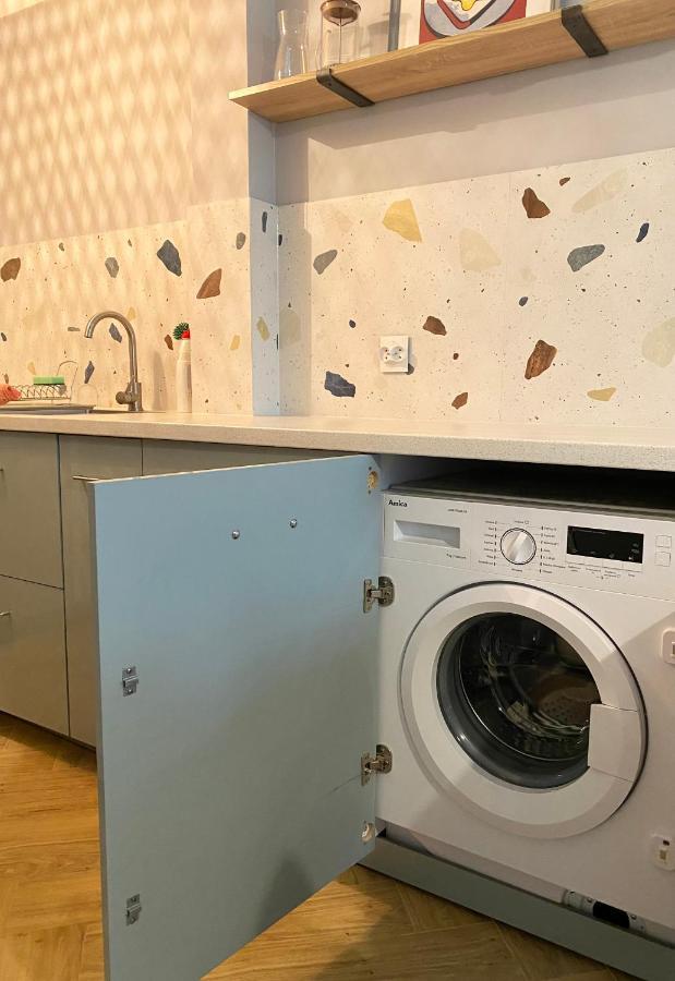 Close To Metro, 8 Minutes To Centrum And Near Airport Varsovia
