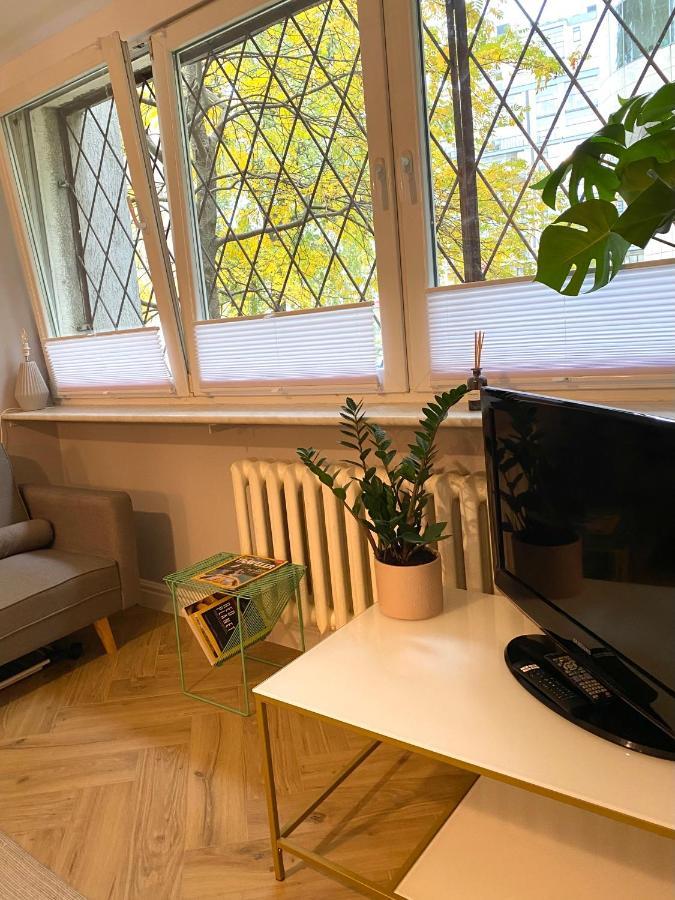 Apartamento Close To Metro, 8 Minutes To Centrum And Near Airport *